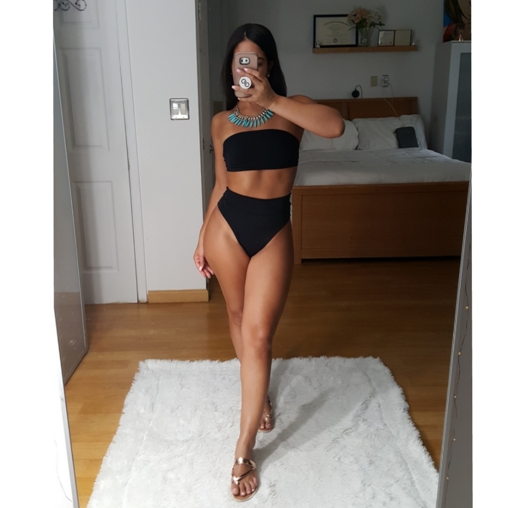 "Poolside"  Swim Set NWOT